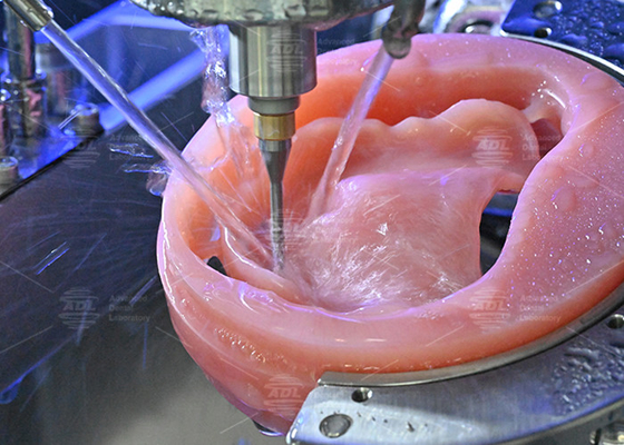 acheter Pratique dentaire professionnelle Prothèse dentaire acrylique fraisée avec technologie CAD/CAM fabrication en ligne